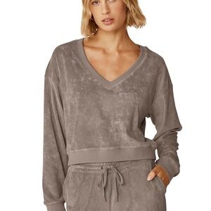 Beyond Yoga Tropez V-Neck Long Sleeve Pullover - Birch